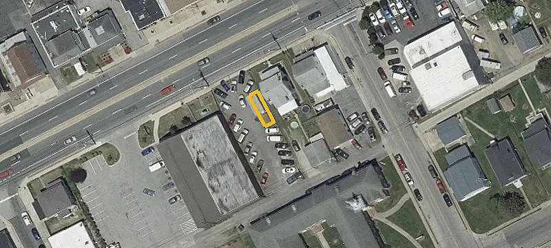 527 Eastern Blvd