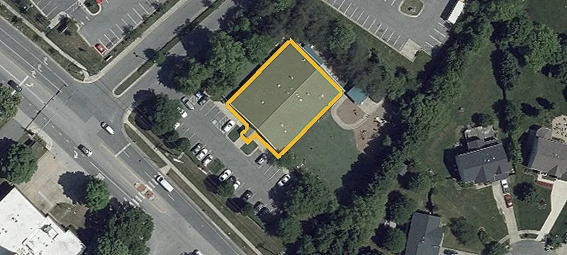 1305 Riedel Rd
