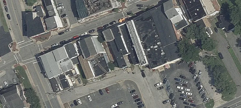 106 Main St