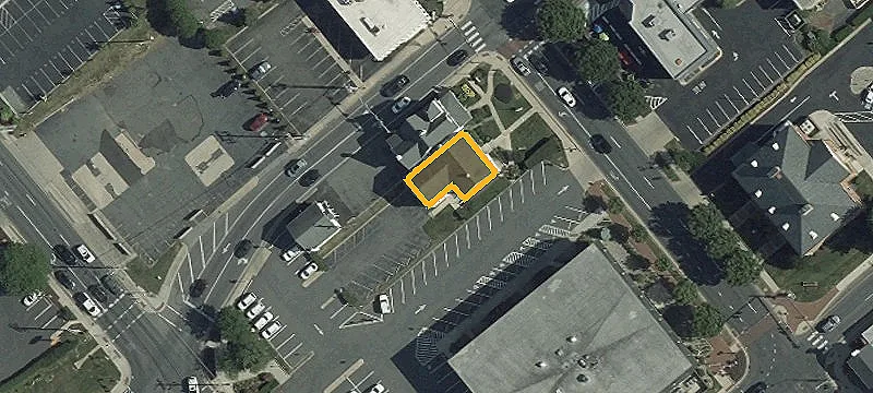 202 Main St