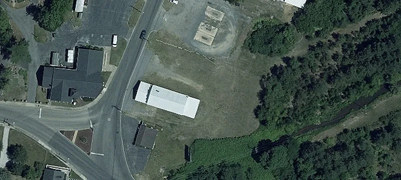 109 Denton Rd