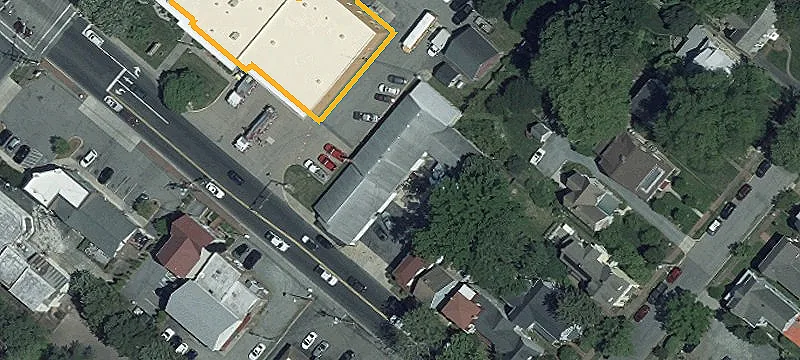 205 Maple Ave