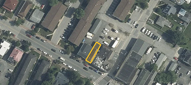 405 Main St