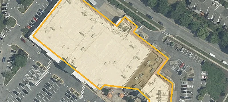 18100 Town Ctr Dr