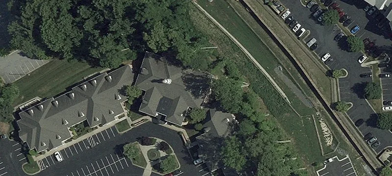 4 Nn Ave, Unit 424