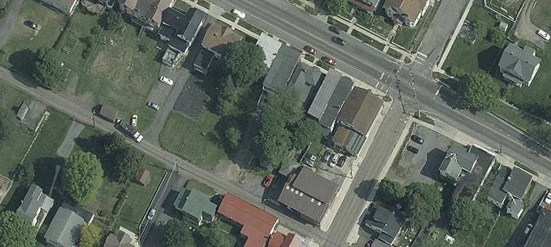 201 Main St