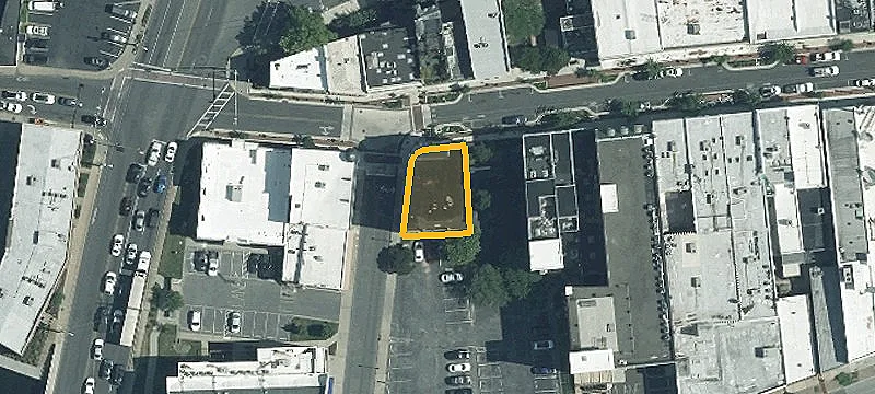 232 Main St