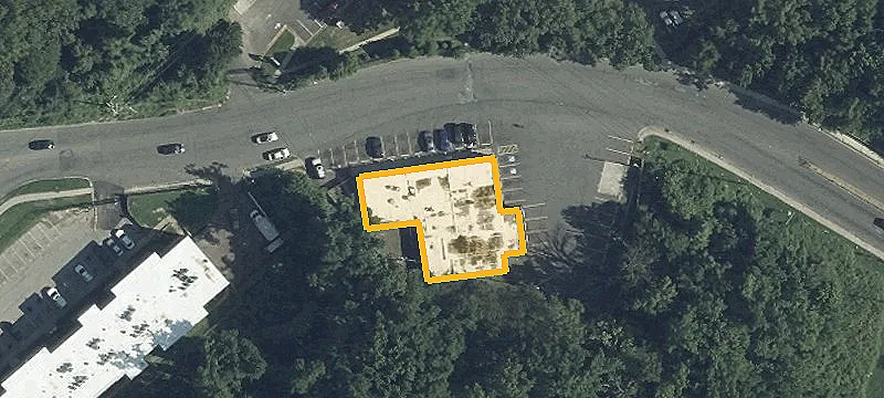 3201 Naylor Rd