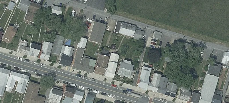 402 Main St