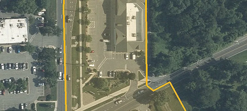 10 Ashton Rd