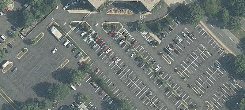100 Lakeforest Blvd