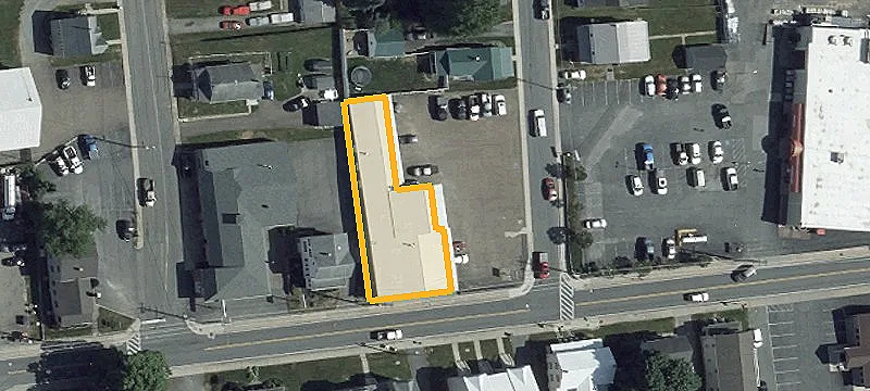 101 Main St