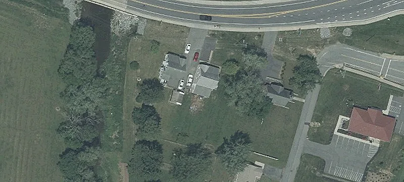 512 Main St