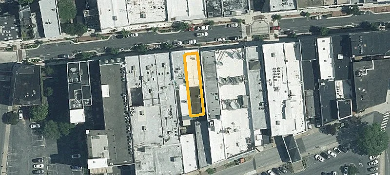 208 Main St