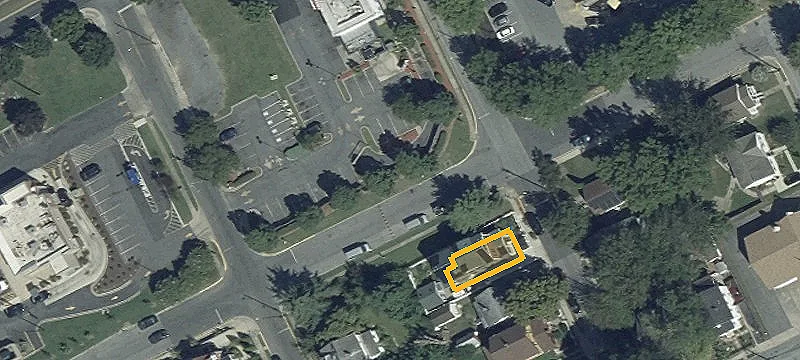 4001 Newark Rd