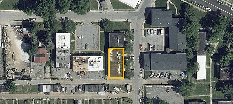 4610 Wallington Ave
