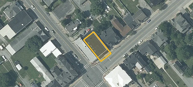 7 York St
