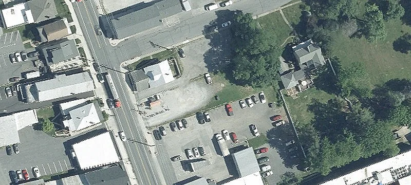 33 Main St