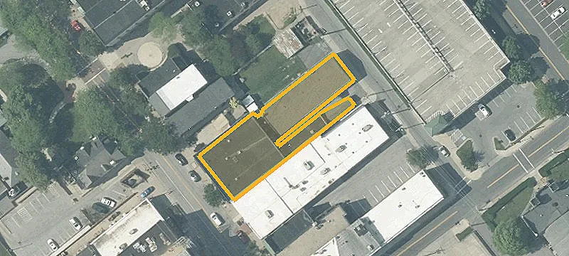 61 Main St