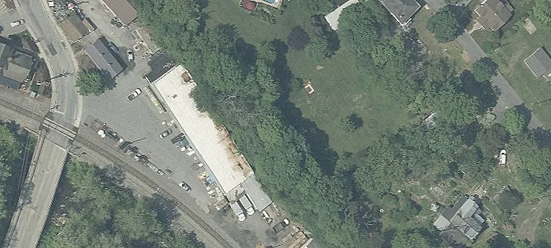 7621 Main St
