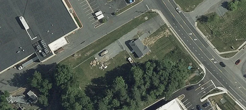 2116 Fountain Grn Rd