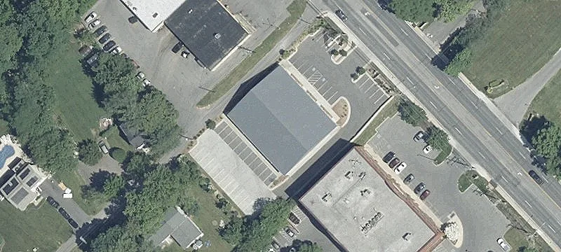 728 Main St