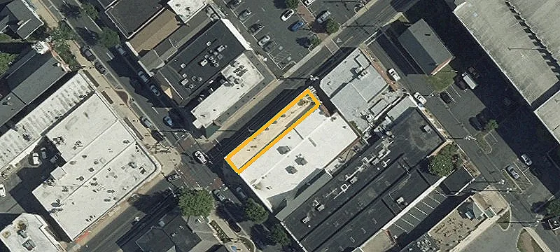 1 Main St