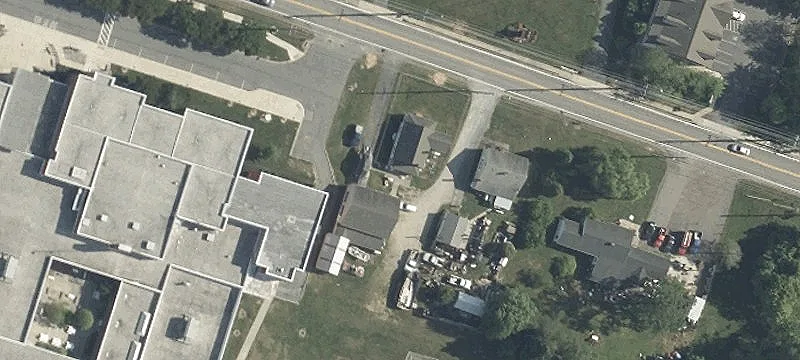 712 Main St