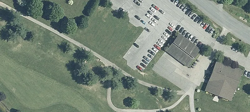 2290 Golfview Ln