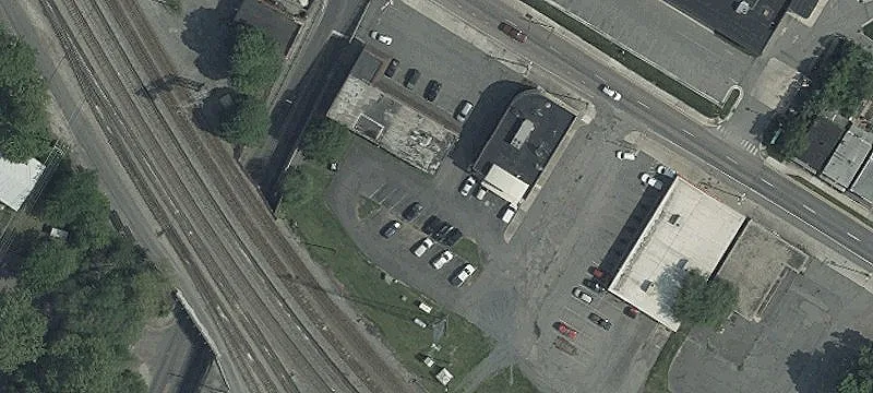 15 Industrial E Blvd