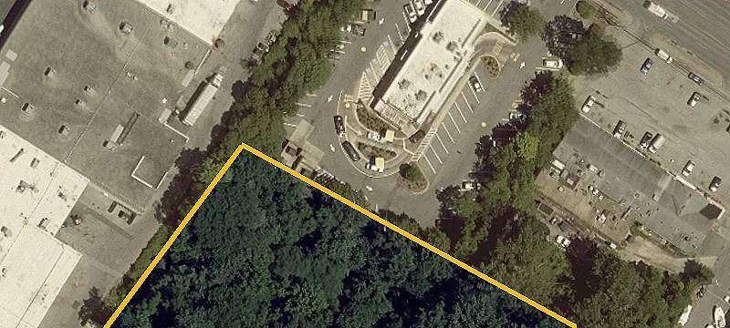 897 Bay Rdg Rd