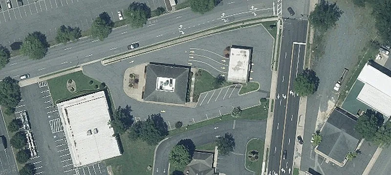 100 Marlboro Ave