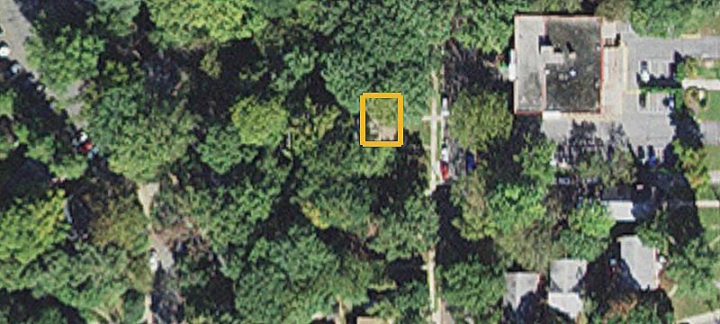 8308 Eastridge Ave