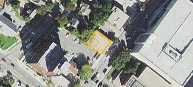4933 Auburn Ave