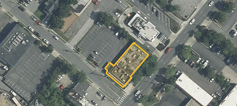 325 Washington S Blvd