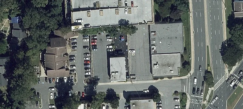 3809 Farragut Ave
