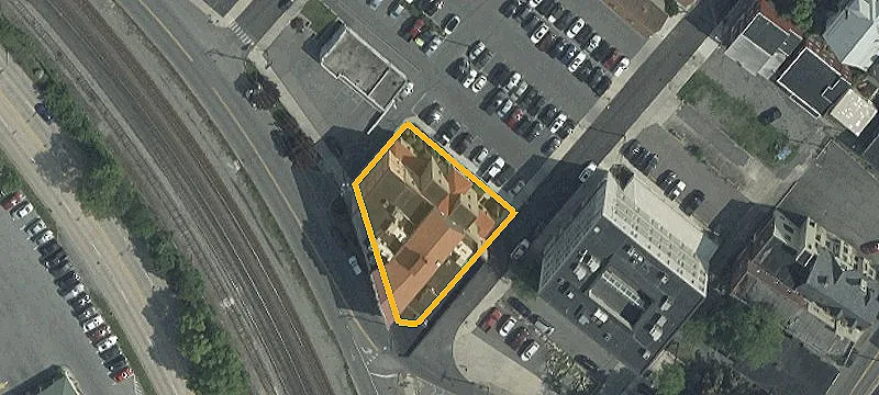 200 Glenn St