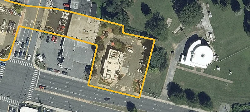 2119 University W Blvd