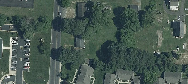 215 Tilghman Rd