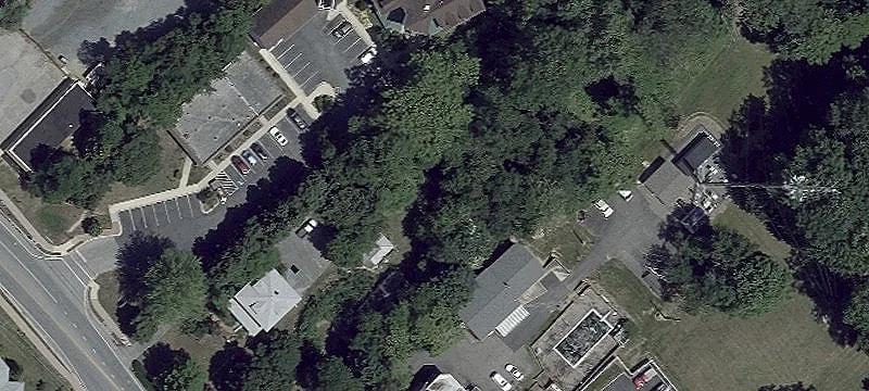 486 Main St