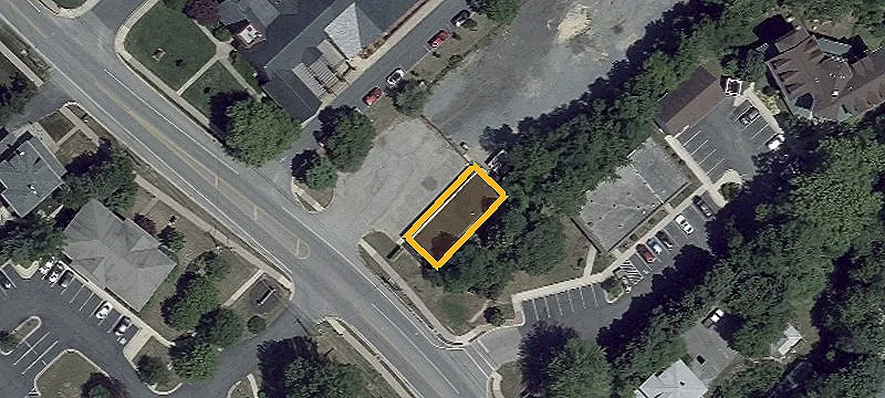 476 Main St