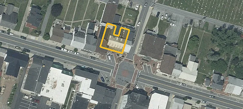 6 Main St