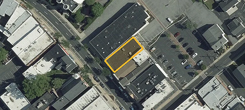 17 Main St