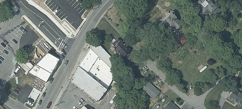 21 Main St