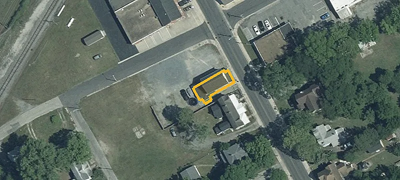 202 Main St
