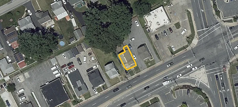 824 Eastern Blvd