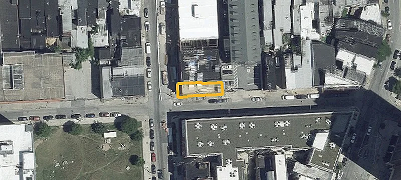 225 Park Ave