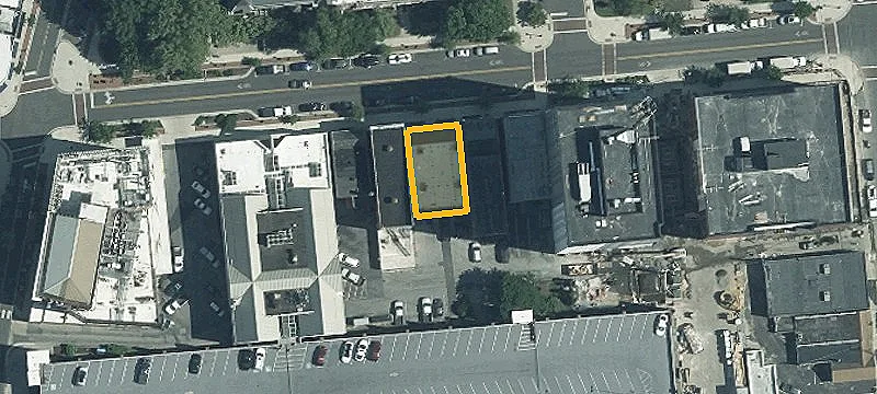 124 Main St