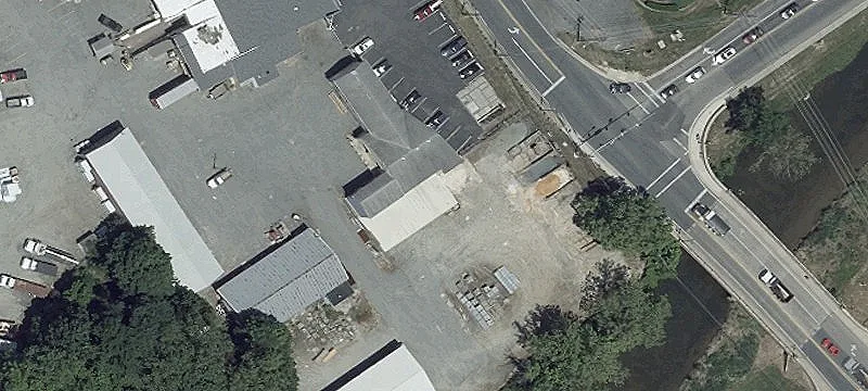 202 Main St