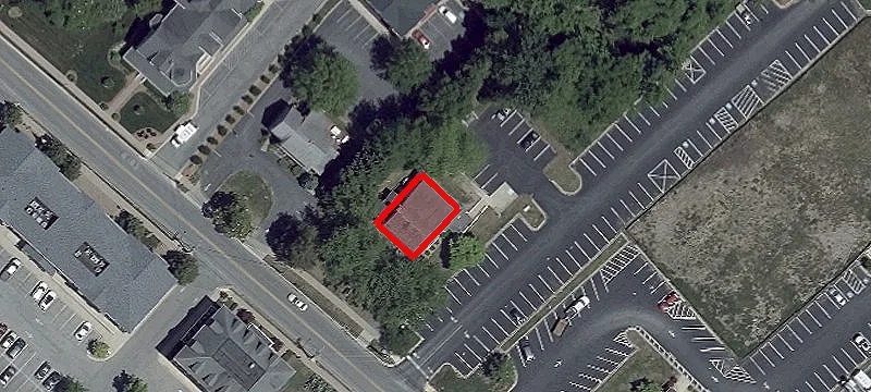 140 Main St